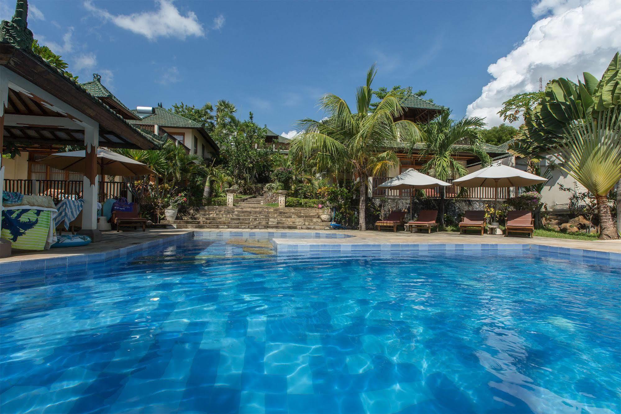 Puri Wirata Dive Resort And Spa Amed Exterior foto